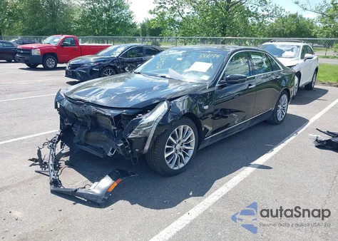 2018 Cadillac Ct6 Luxury z USA, uszkodzony, nr VIN 1G6KD5RS4JU159681